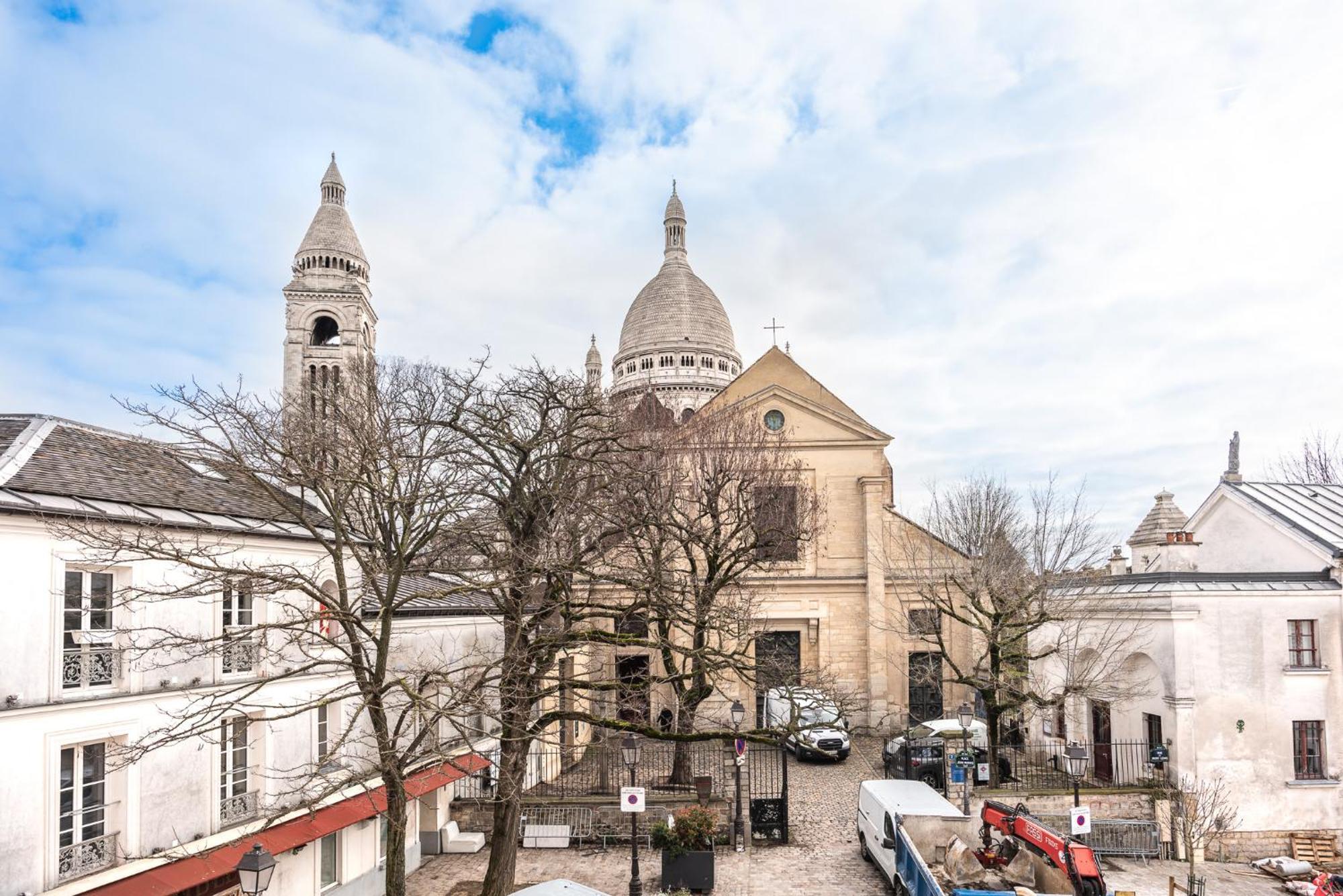 Maison La Boheme Montmartre - Studios & Apartments Paris Bagian luar foto