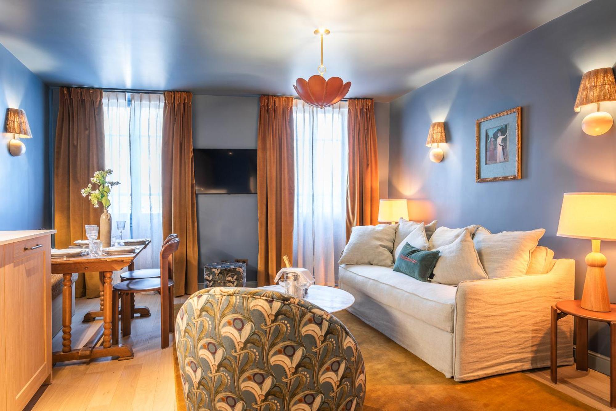 Maison La Boheme Montmartre - Studios & Apartments Paris Bagian luar foto