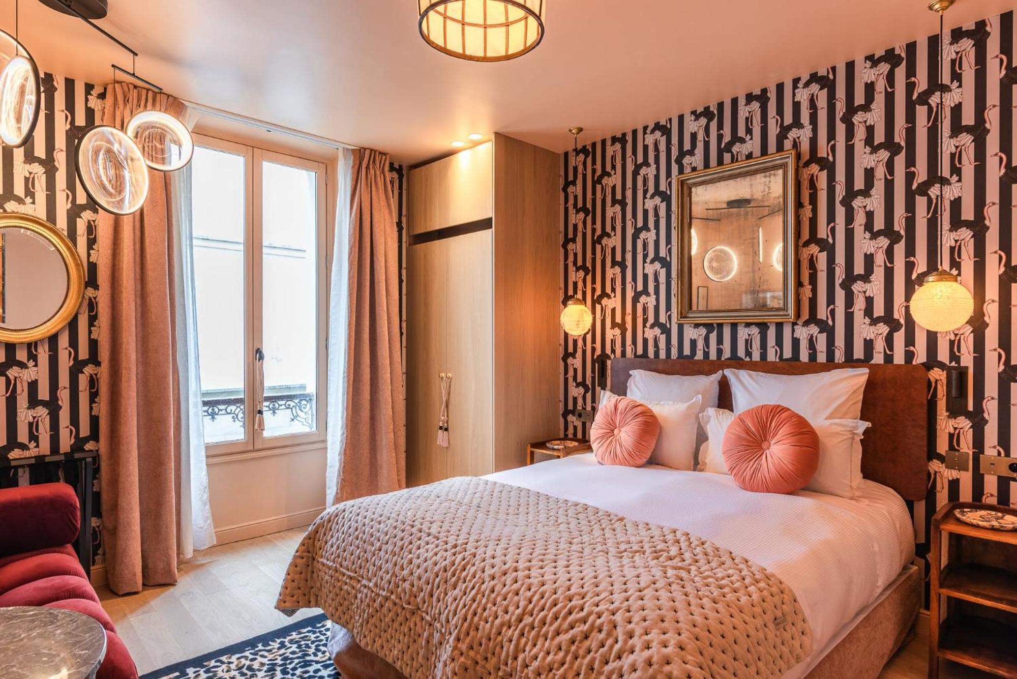 Maison La Boheme Montmartre - Studios & Apartments Paris Bagian luar foto